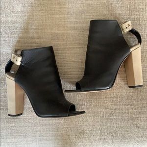 Vince Addison Booties
